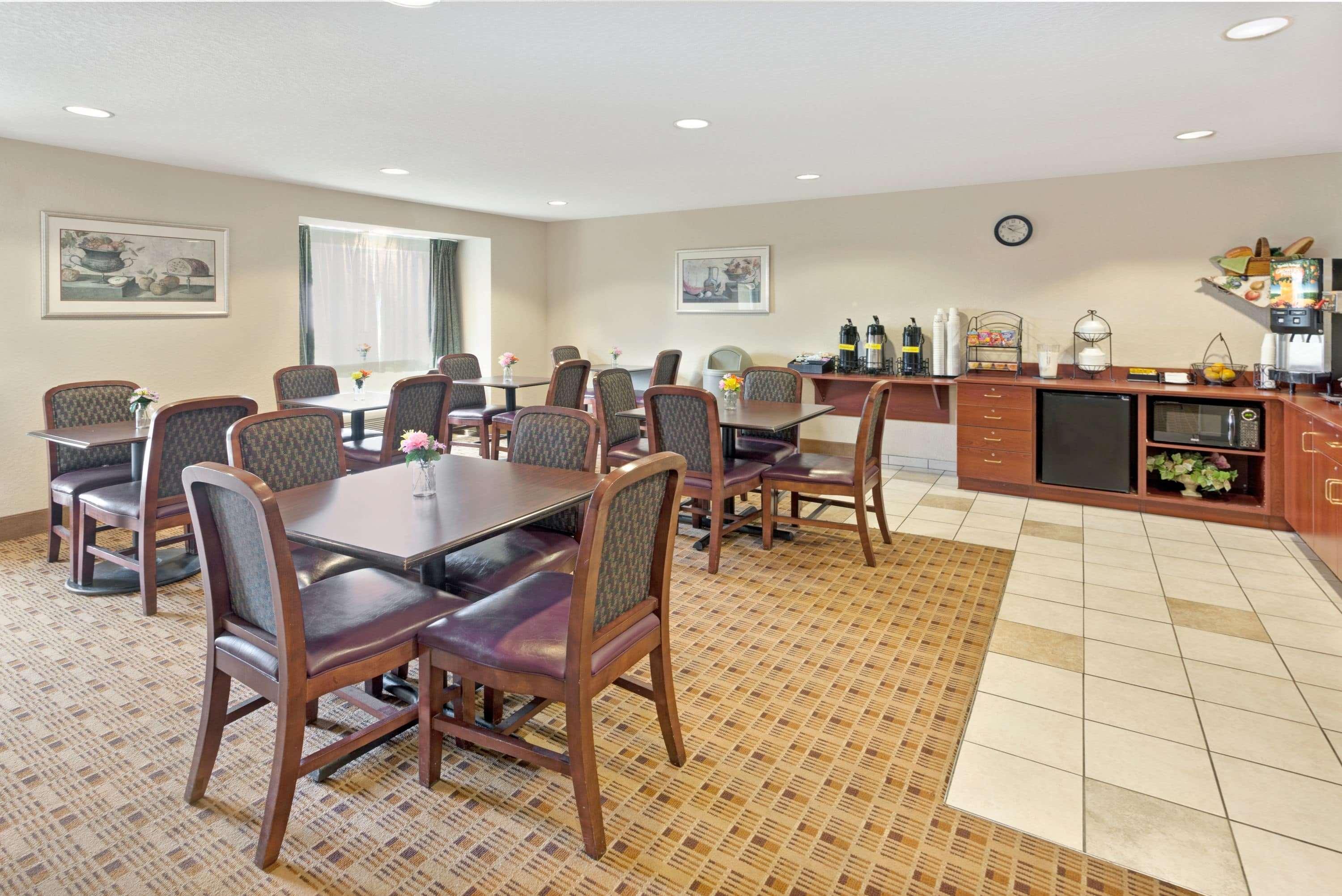 Microtel Inn & Suites By Wyndham Jasper Exterior photo